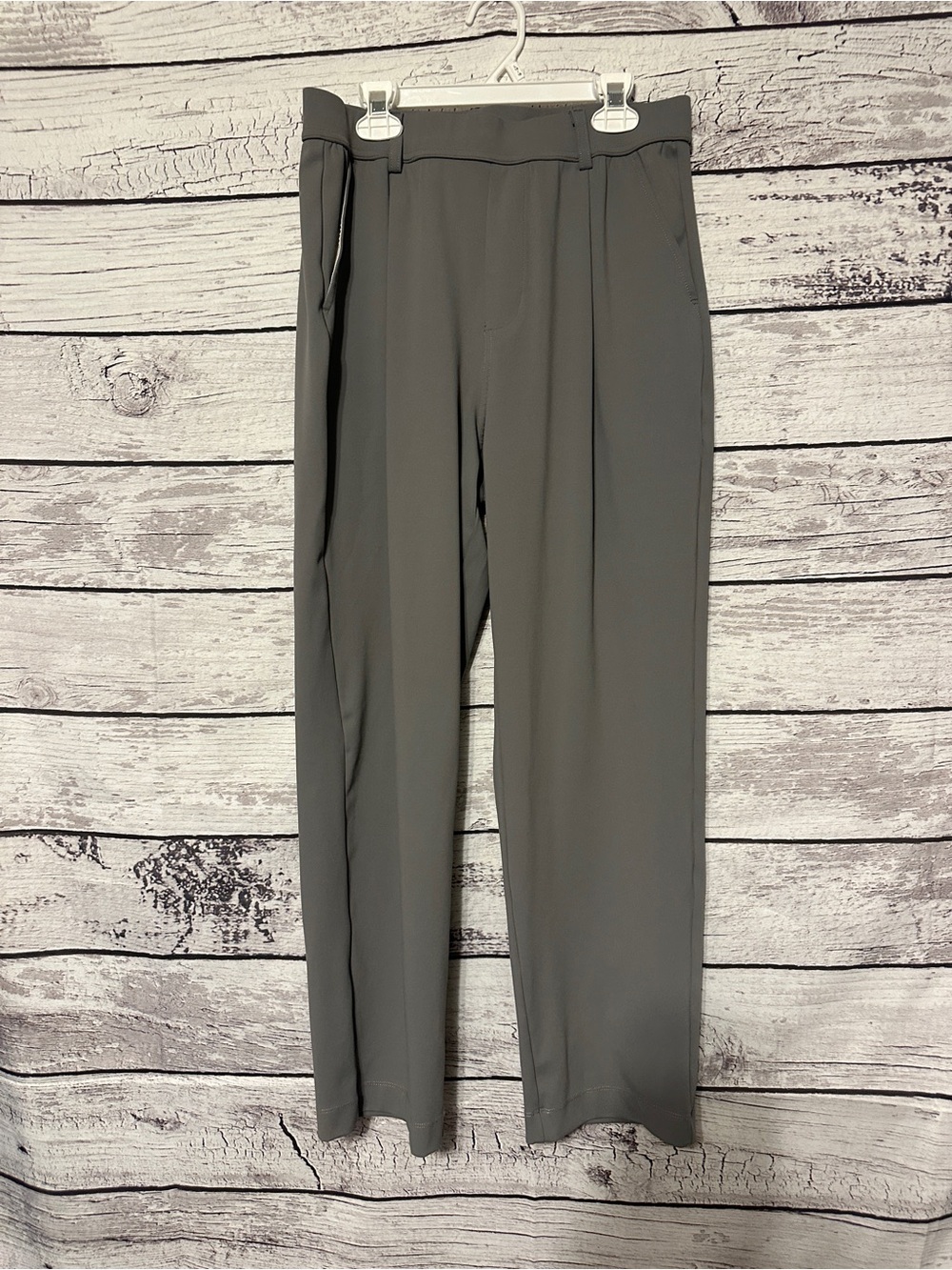 Halara Gray Pull-On Work Pants M Regular Stretch Commuter Career Pants Pockets
